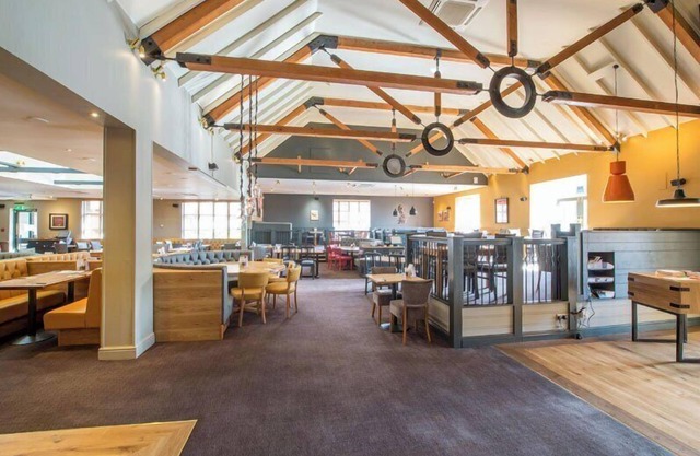 Premier Inn Swindon West - M4 J16