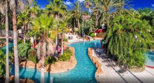 Premium 4BR-Near Disney,Free WiFi,2 Car Parking,Lazy River