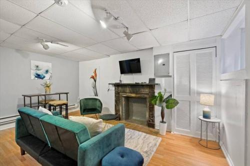 Premium Apt In Prime Locale