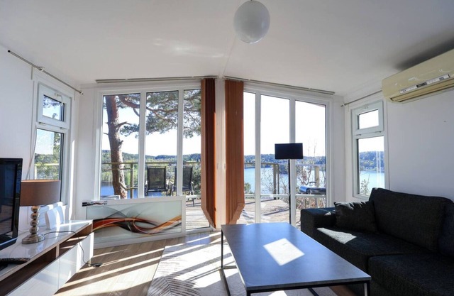 Premium Workers Home - 3 beds- WiFi - Free Parking