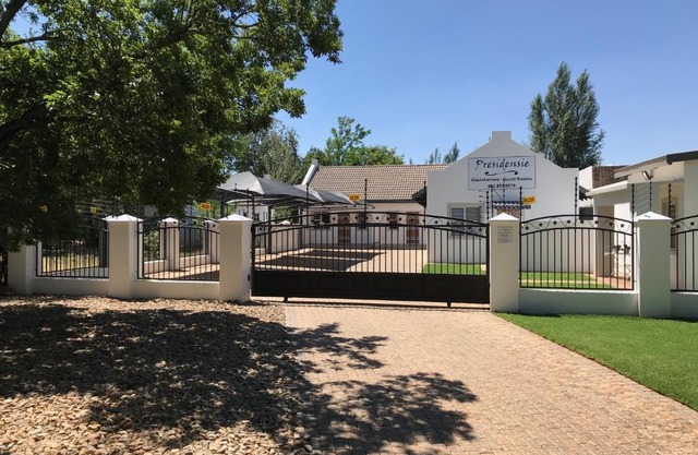 Presidensie Guest Rooms