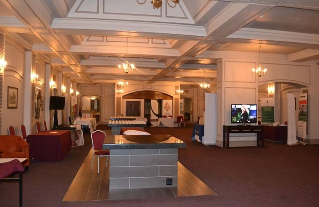 President Hotel & Conference Venue