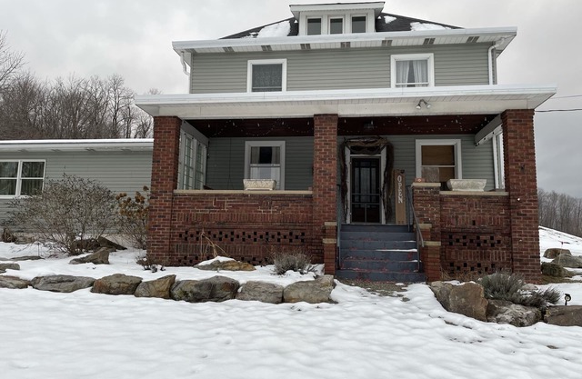 Prestige House is your Mountain Home away from Home! So Spacious!