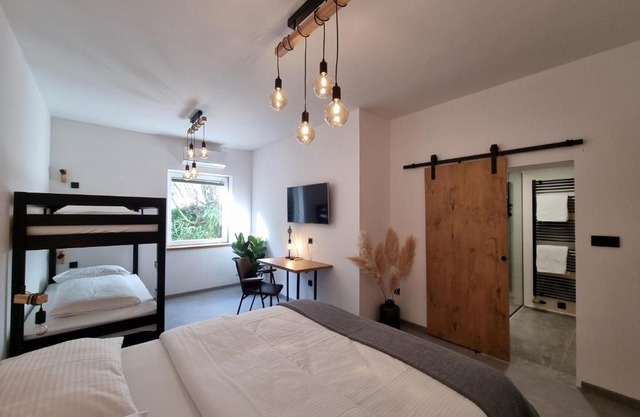 Pri Karlu Rooms & More
