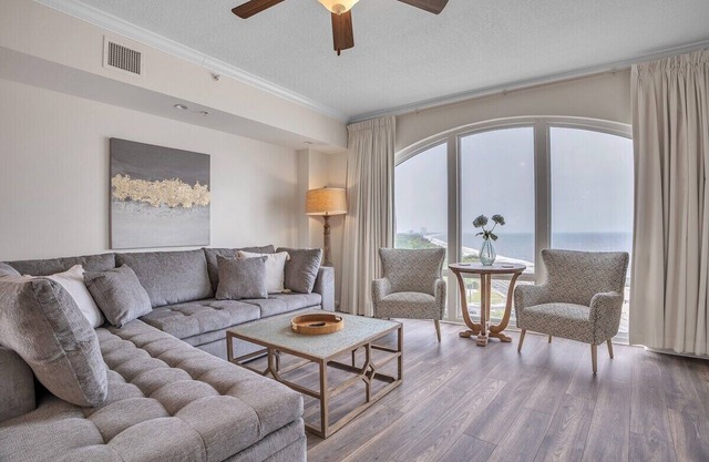 Price drop/summer special/ocean front
