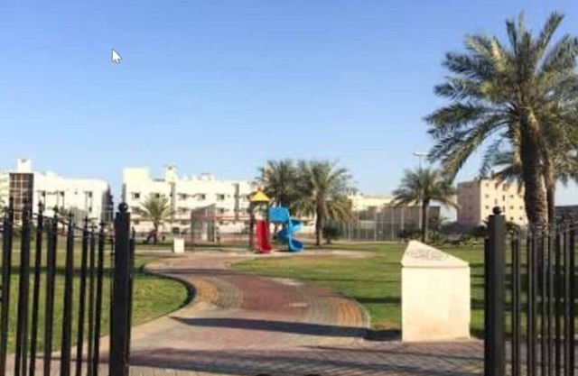 Prime Location Apartment : Convenient, Comfortable, and Close to Everything!