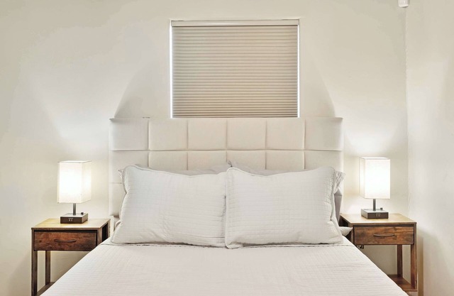Prime Location | Quick Access to Downtown & UofA