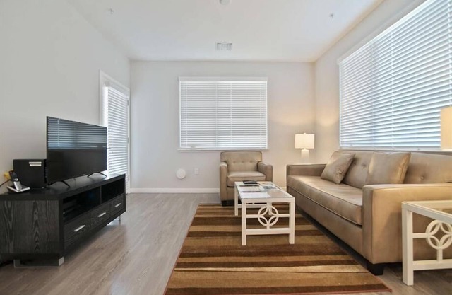 Prime San Diego 1BR | nr I-5 & I-805 | nr UCSD
