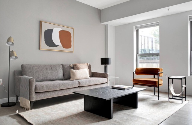 Prime South End 1BR w. Gym near restaurants and BUMC, by Blueground
