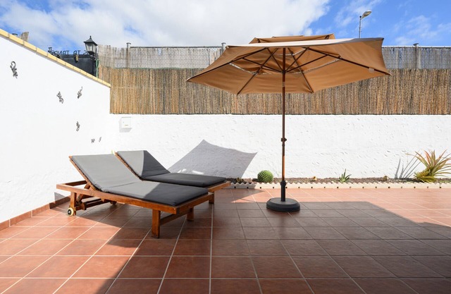 Private Chill-out Terrace Bungalow - Pool