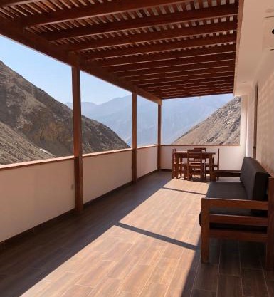Private 1 bedroom and 1 bathroom apartment with private entrance and private terrace and free Wi-Fi