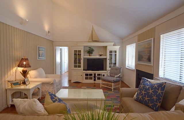 Private 3 Bdrm Oceanwoods home short walk to the beach wifi deck and grill.