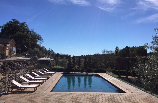 Private 3 Bed + Cottage Wine Country Estate With Pool And More