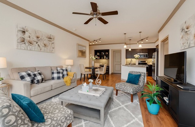 Private 3bdrm 2bd Private Garage Glass Shower Inner Loop Downtown Galleria Med