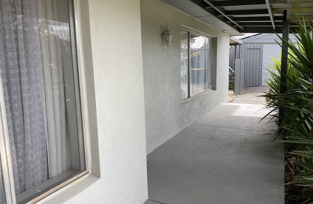 Private 3Bed Home with Large Deck Central Location