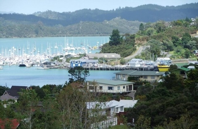 Private and pet friendly lockwood house