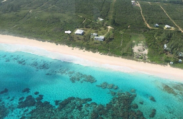 Private and Secluded Beachfront House on Deserted Pink Sand Beach