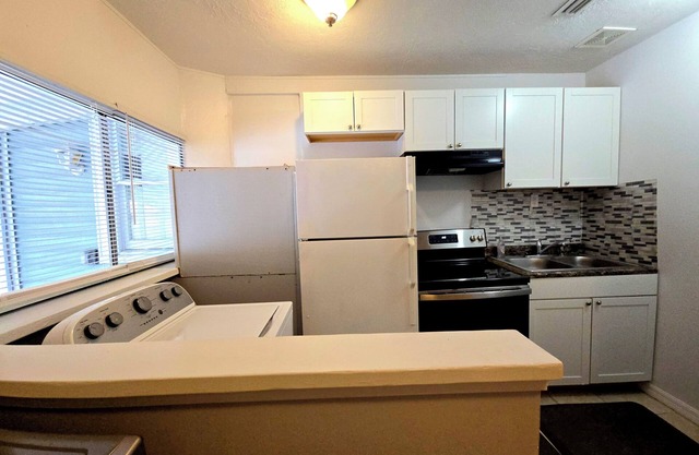 Private apartment with AC in Lakeland