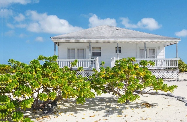 Private Beach front cottage