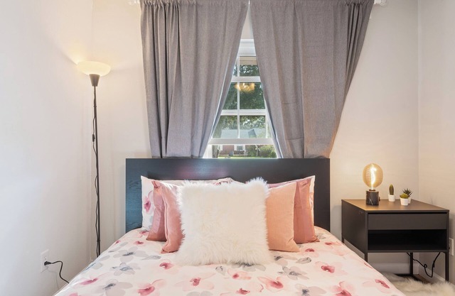 Private Charming 1-bedroom house in Lakeland