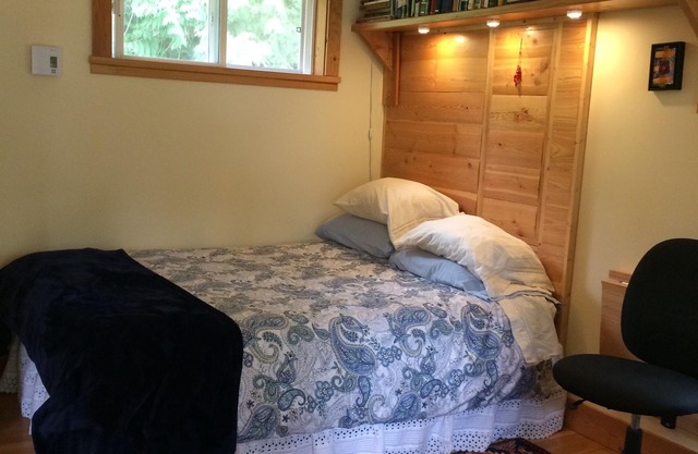Private cottage in a quiet garden setting. Sunny, cozy, pet-friendly.