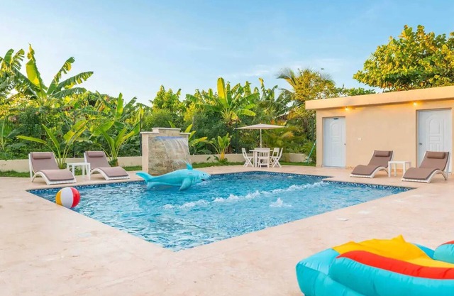 Private cottage in Boca Chica for 15 guests