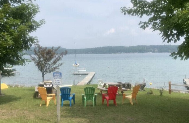 Private Crystal Lake Beach, walk downtown Beulah! Biweekly & ￼monthly discounts.