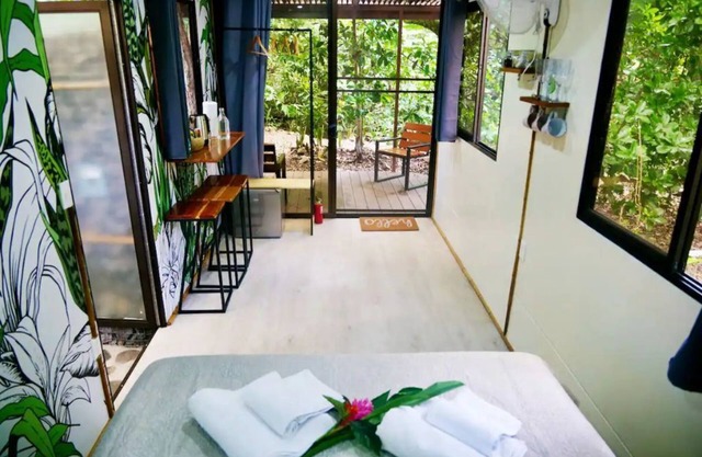 PRIVATE ECO AIRBNB NEAR AIRPORT COSTA RICA