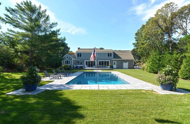 Private heated pool!