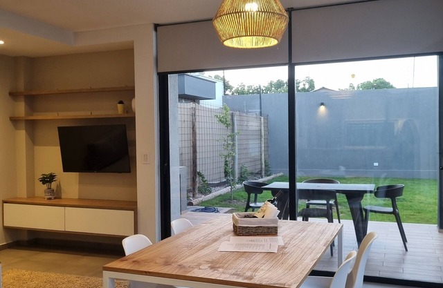 Private House/Views, Garden and Sunsets in Mendoza!