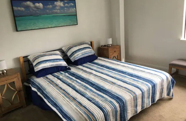 Private In Law Unit In Beachfront Neighborhood Steps To Sand Walk To Restaurants