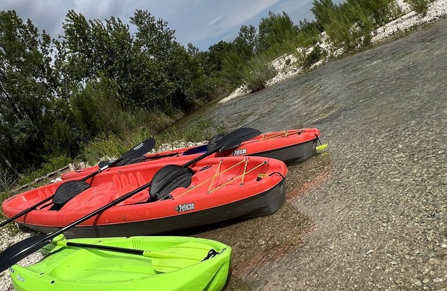 Private Nueces Riverfront Getaway! 13 Acre of Bliss! Sleeps 12-14