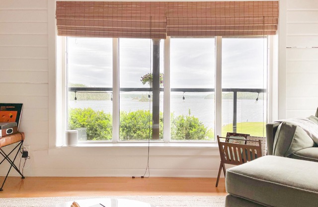 Private Oceanfront Cottage w/Hot Tub - 20 minutes from Halifax