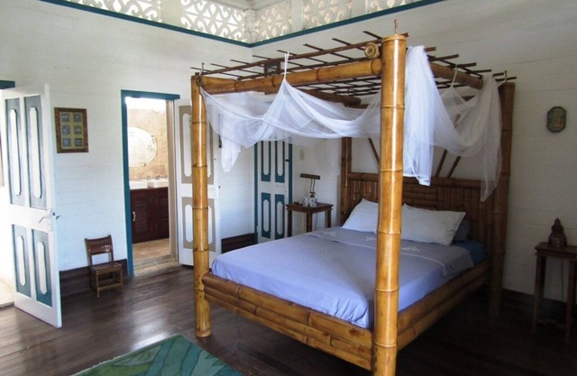 Private Palace with gorgeous view on the Gulf of Nicoya for maximum 2 people