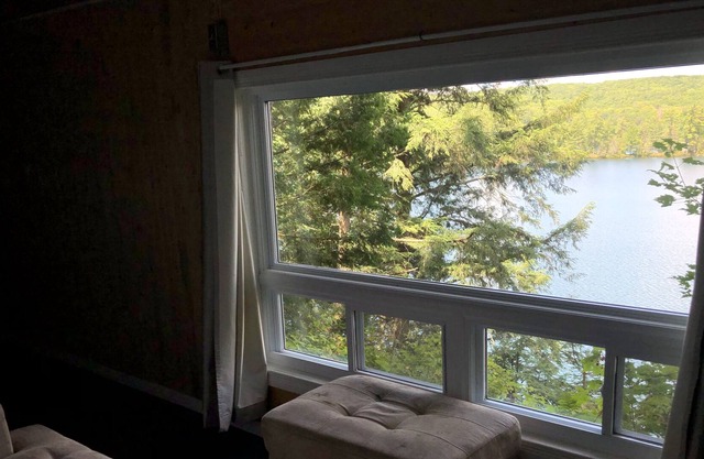 Private, Peaceful & Modern Waterfront Cottage
