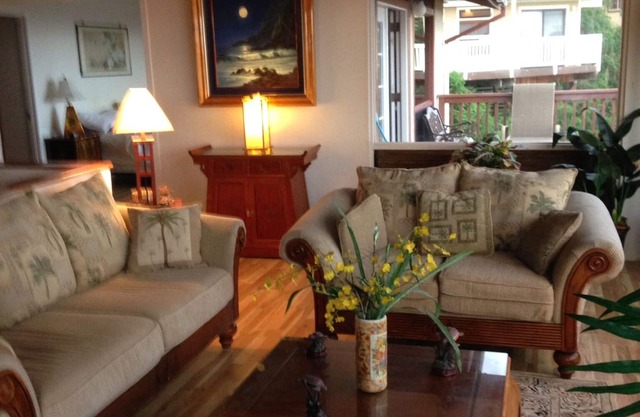Private, Peaceful & Prestigious Home w/Ocean, other Islands, and Mountain Views