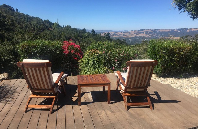 Private Pickleball in the heart of Sonoma, Serene Views, Secluded, Close 2 All