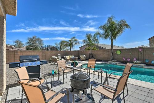 Private Pool and Hot Tub San Tan Valley Home