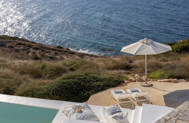 Private Pool, Breathtaking Panoramic View to the Sea & Sunset