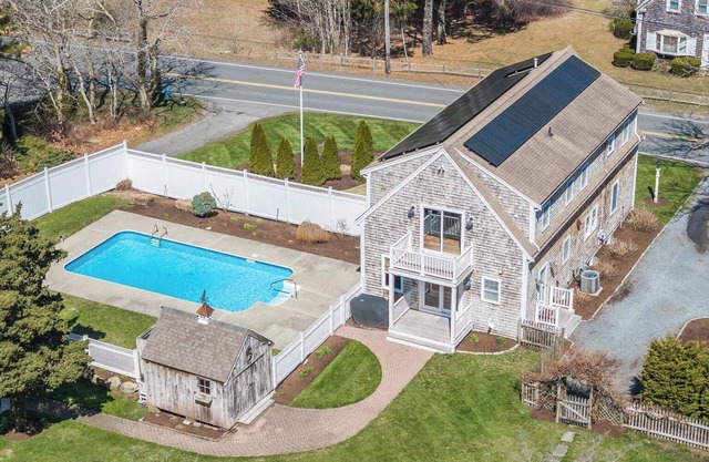 Private Pool, Game Room & Tons of Fun in Harwich RPAM118