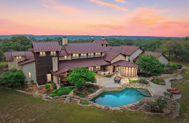Private Ranch | Pool,Ping Pong,Yoga,Weddings,Games