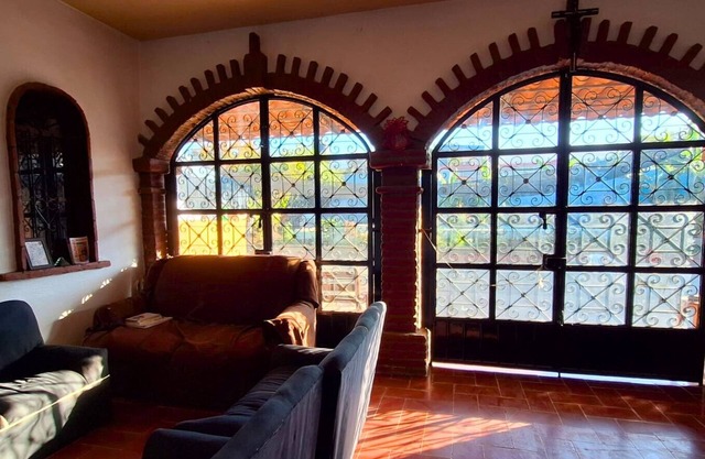 Private rooms with breakfast included. Relax, enjoy and more in the same place.