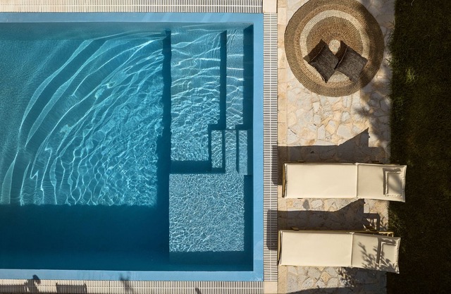 Private Stone Villa 100m from the sea