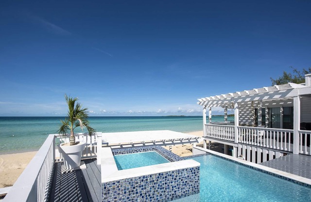 Private Villa Suspended Above Pink-Sand Caribbean Beach, Htd Pool and Hot Tub