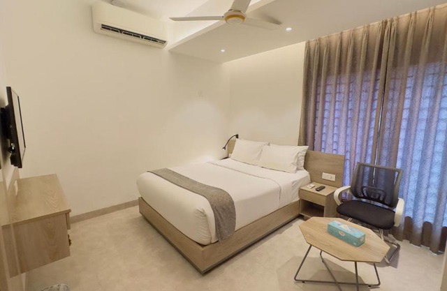 Priyo Nibash Stylish Residential Hotel