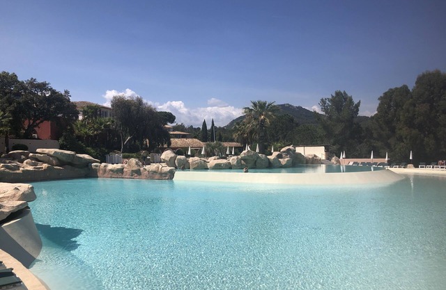 PROMO 2025 T3 apartment on ground floor, AIR CONDITIONED, WIFI, Les Restanques