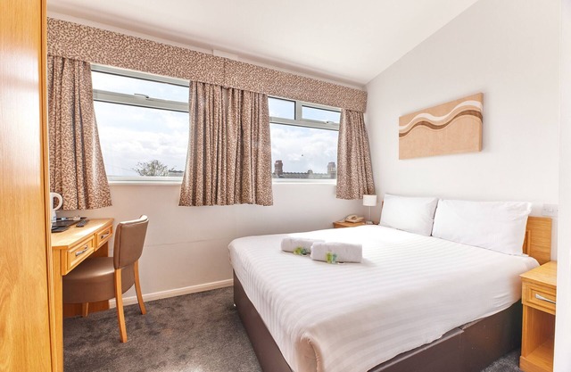 Properties Unique |Dene Rooms Double 42