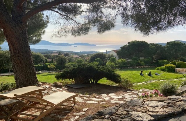 Propriété D'exception Avec son Parc Arboré de 8000m2 au Coeur du Village à Lumio