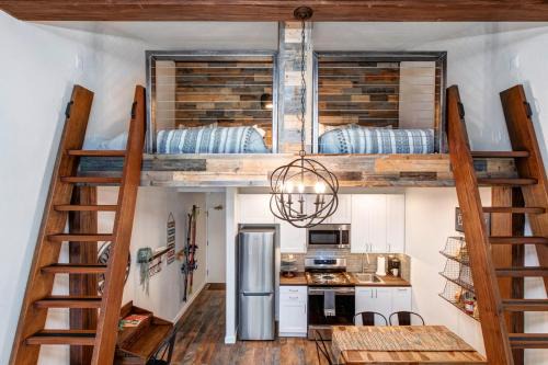 Prospector Lodge 924 by Moose Management