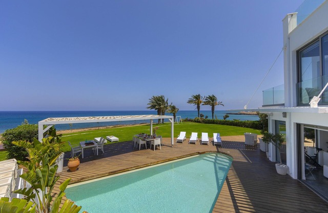 Protaras Beachfront Dream Villa